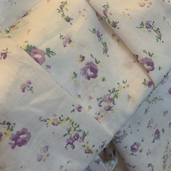 This 1 for U Lilac Rose housecoat. NWT - Picture 6 of 8